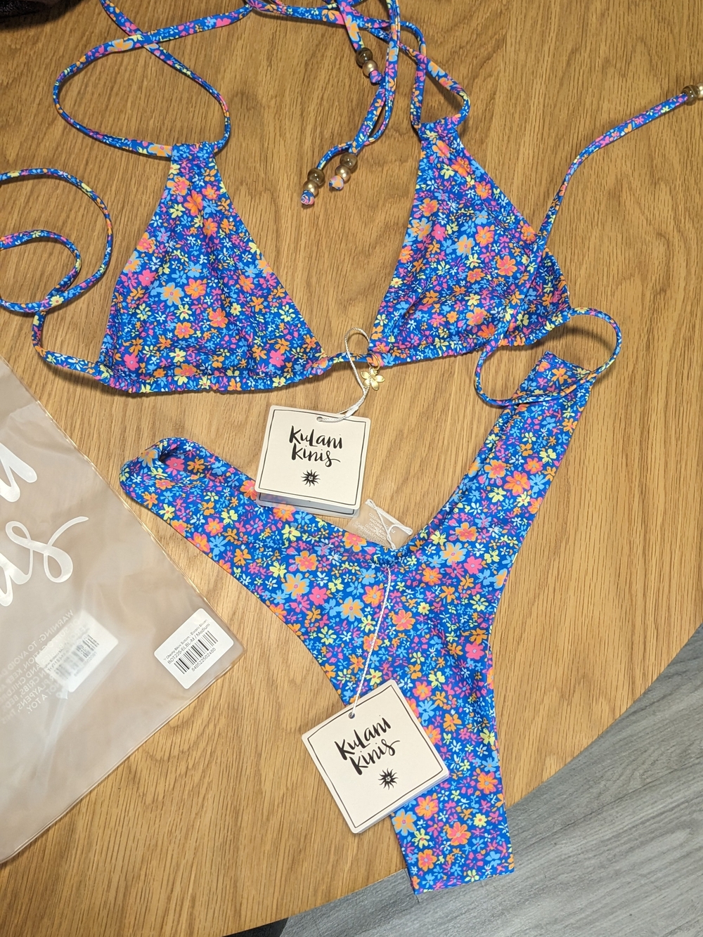 Kulani Kinis bikini set - Picture 2 of 6